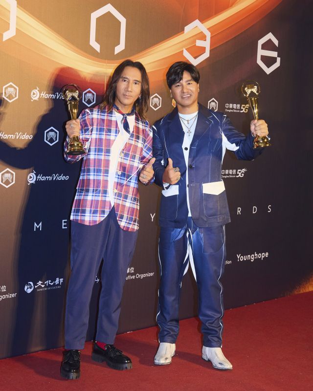 img1751257396.jpg