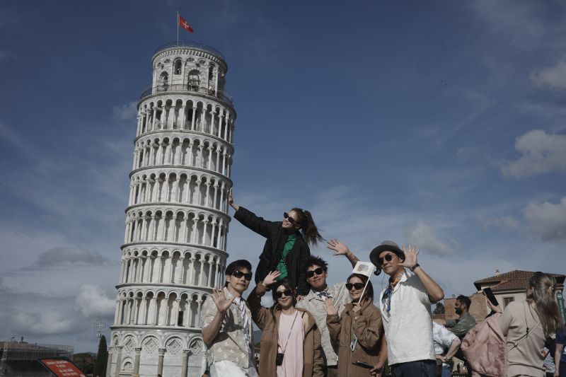 img1747054780.jpg